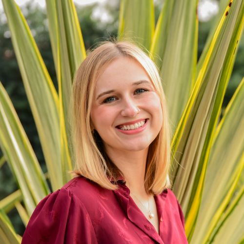 ellie mcmillan author headshot