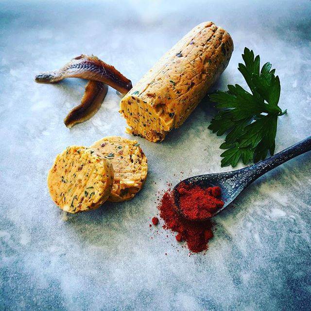 Anchovy compound butter, anchovies, parsley & paprika