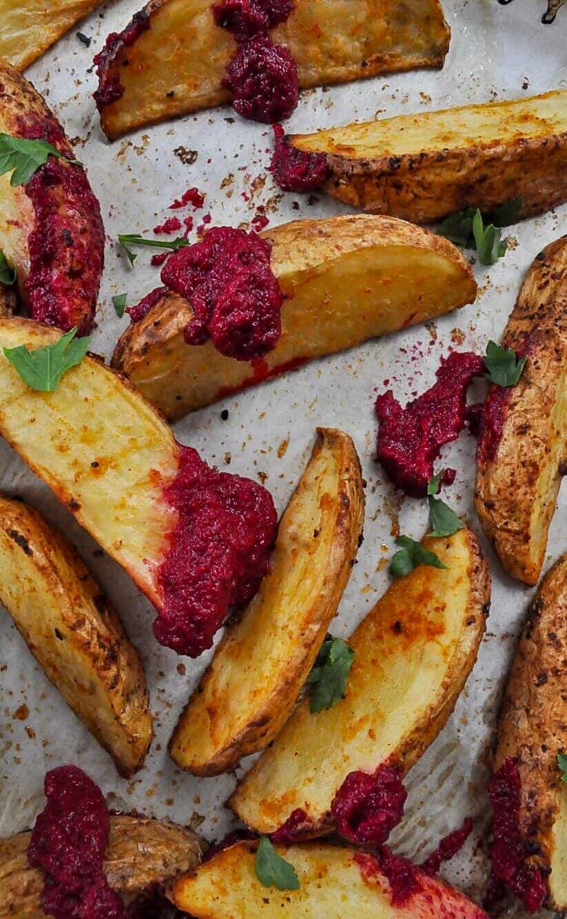 Beetroot Hummus & Wedges
