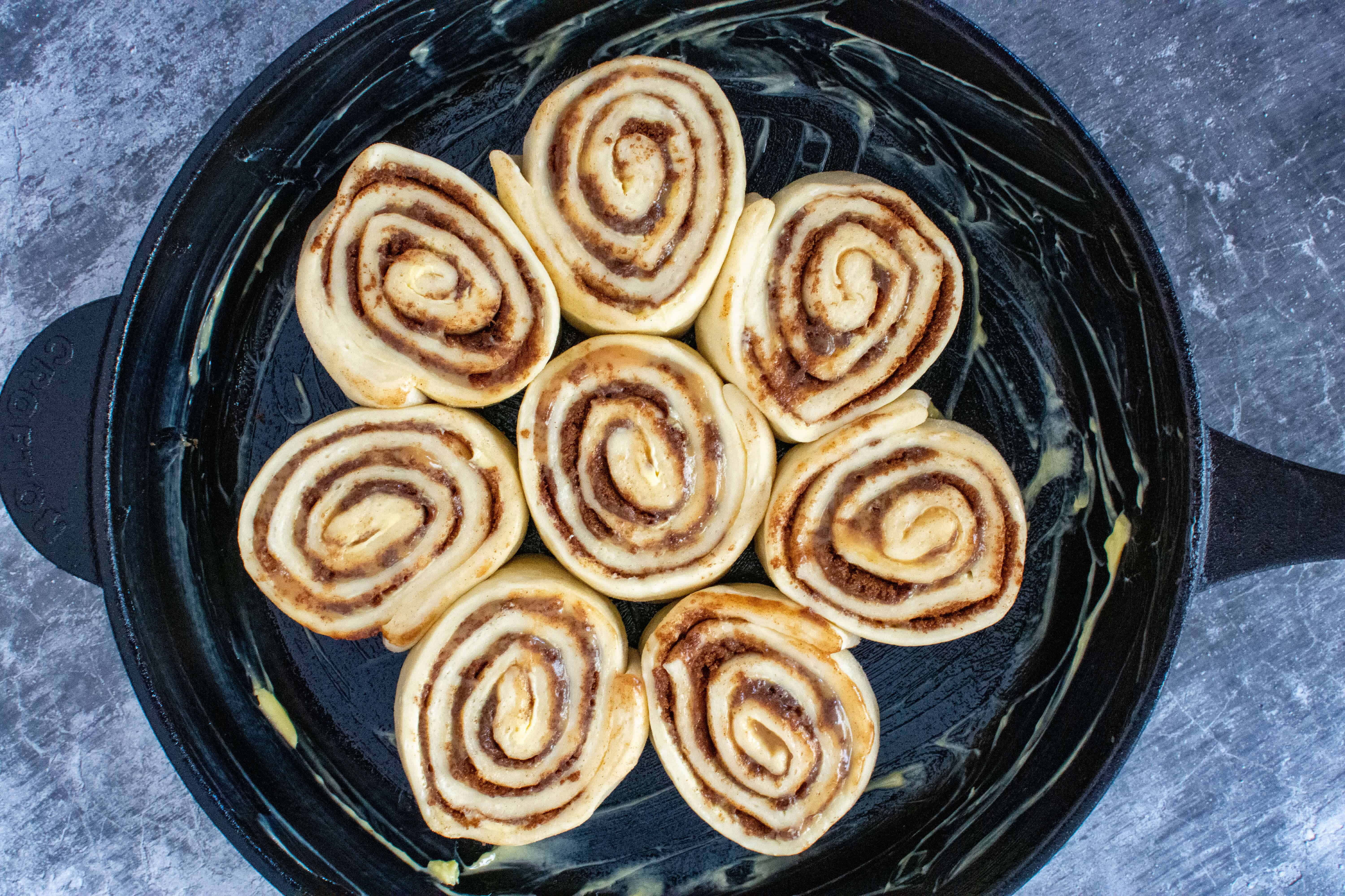 Dulche de Leche Cinnamon Rolls