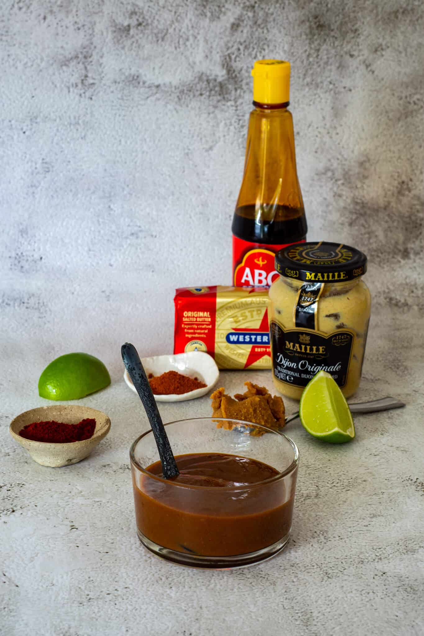 miso steak sauce in a jar and ingredients used to make it