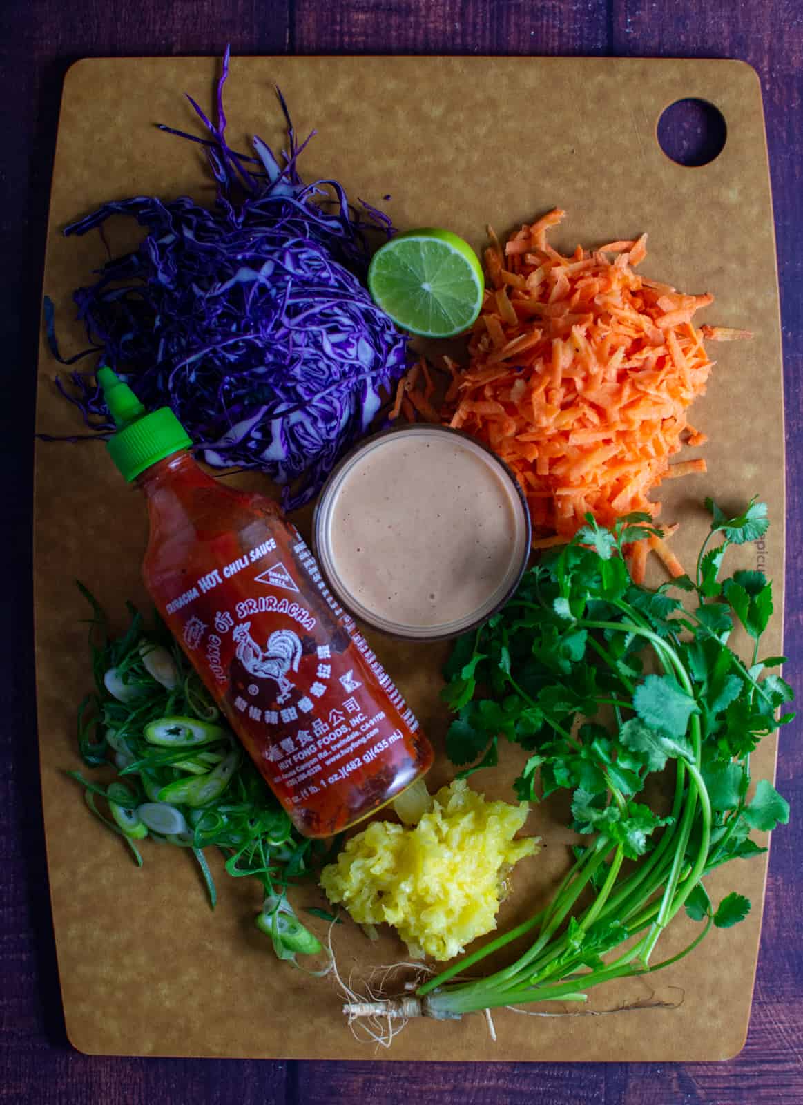 slaw ingredients and sriracha mayo